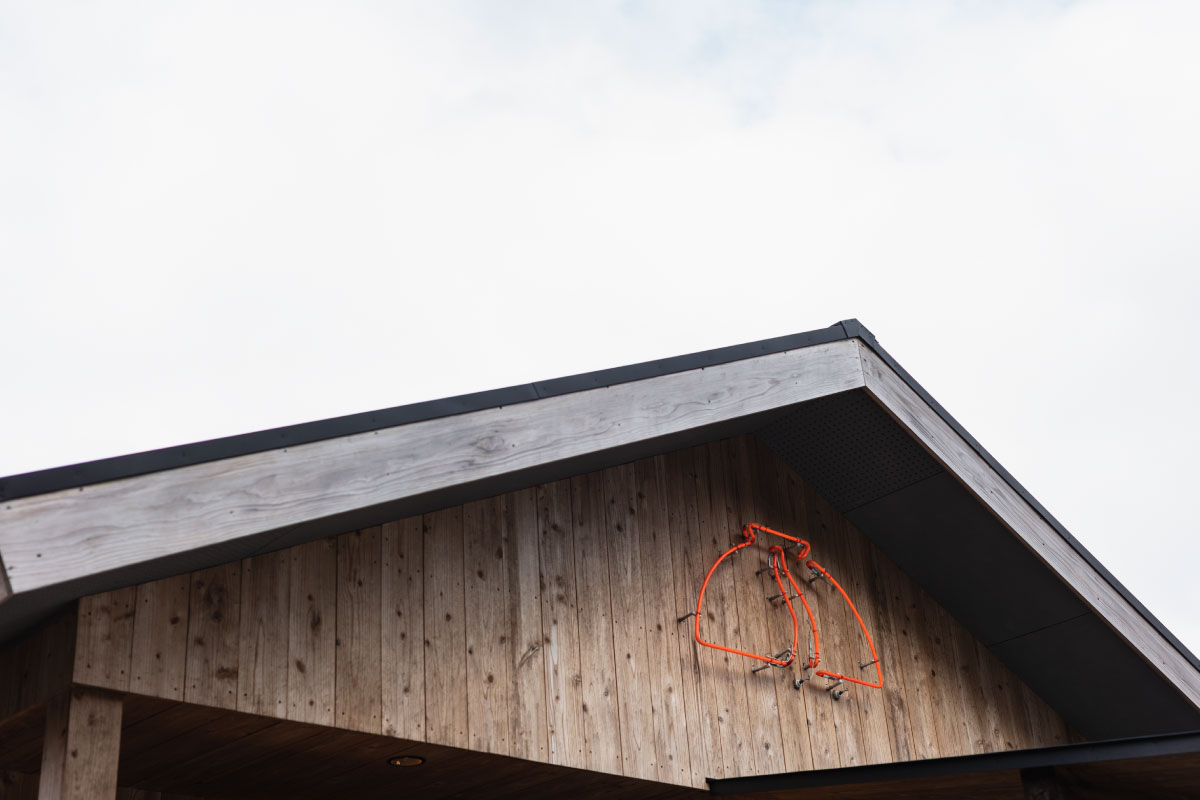 サカノウエユニーク 春山ユニーク ラーメン